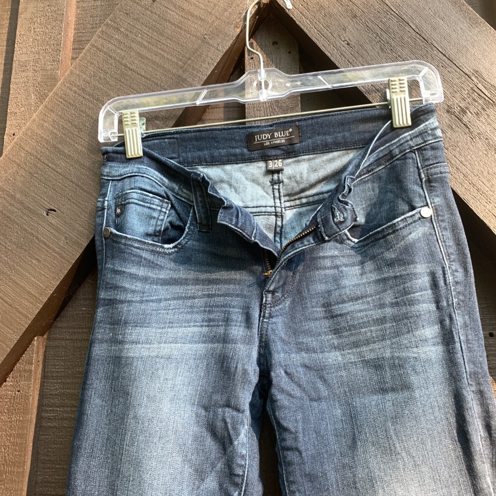 Judy Blue Jeans Women's 3/26 Blue Wash Stretch Skinny Distressed Mid Rise - Picture 12 of 15